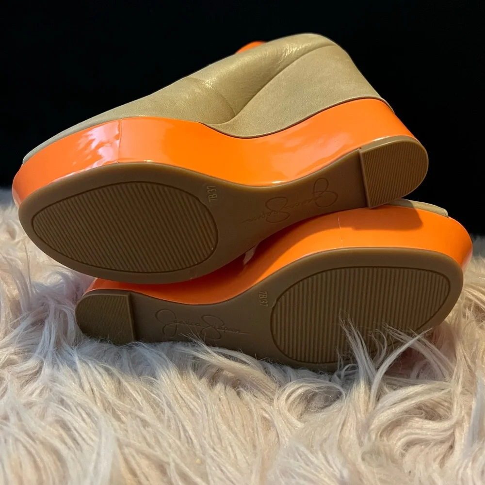 Jessica Simpson shoe - Picture 7 of 8